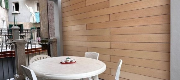 Apartamento de 2 dormitorios en Argegno, Italy No. 359719 23