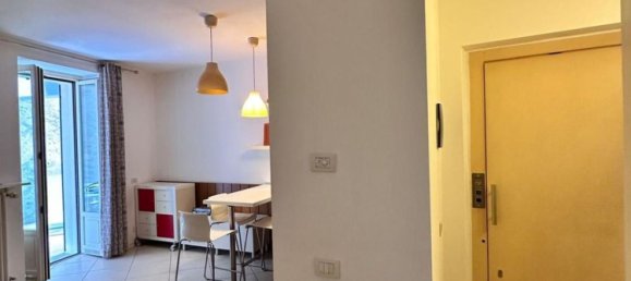 Apartamento de 2 dormitorios en Argegno, Italy No. 359719 9