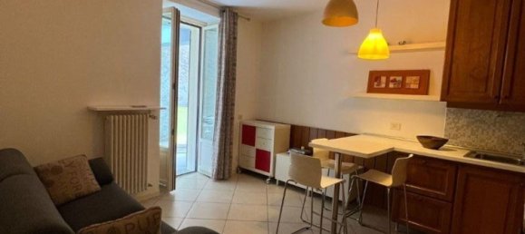 Apartamento de 2 dormitorios en Argegno, Italy No. 359719 10