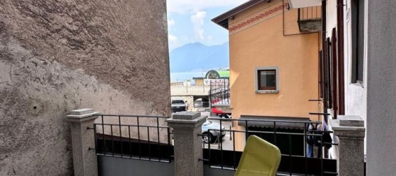 Apartamento de 2 dormitorios en Argegno, Italy No. 359719 20