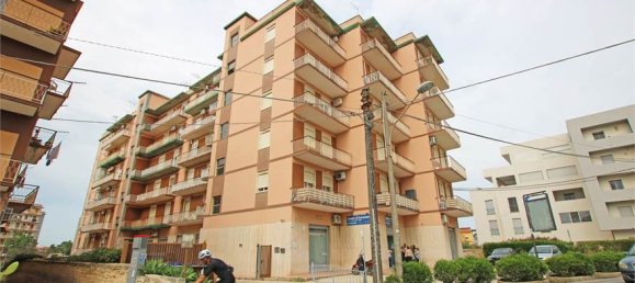 3 bedrooms Apartment in Syracuse, Italy No. 250114 12
