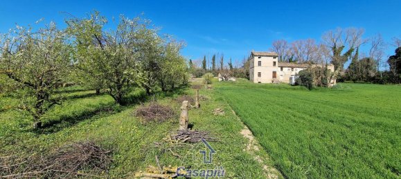 Casa de 2 dormitorios en Montegiorgio, Italy No. 170169 24