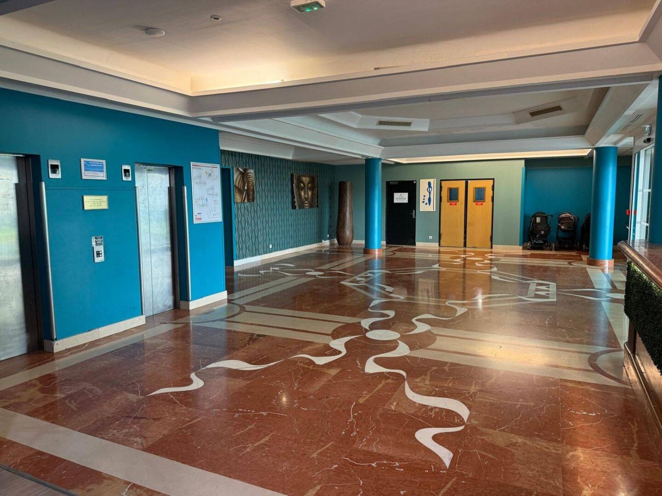 Estúdio em Bussy-Saint-Georges, France N.º 328385