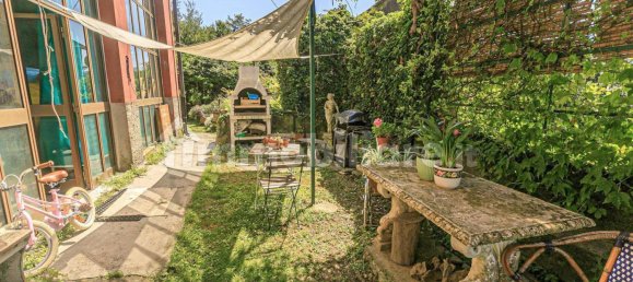 4 bedrooms Villa in Campomorone, Italy No. 302357 16