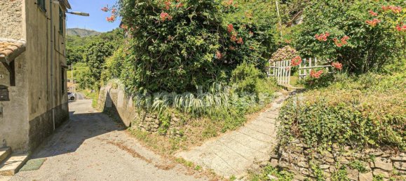 4 bedrooms Villa in Campomorone, Italy No. 302357 13