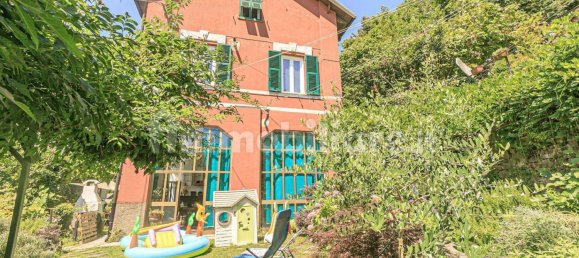 4 bedrooms Villa in Campomorone, Italy No. 302357 2