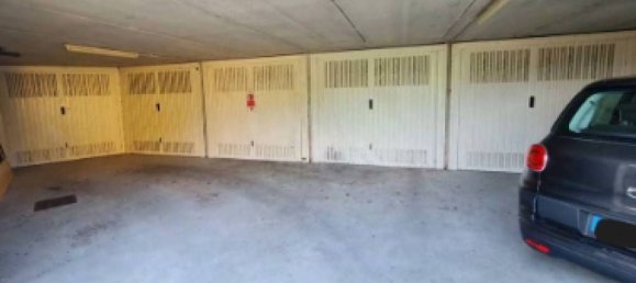 2 rooms Apartment in Brivio, Italy No. 296604 4