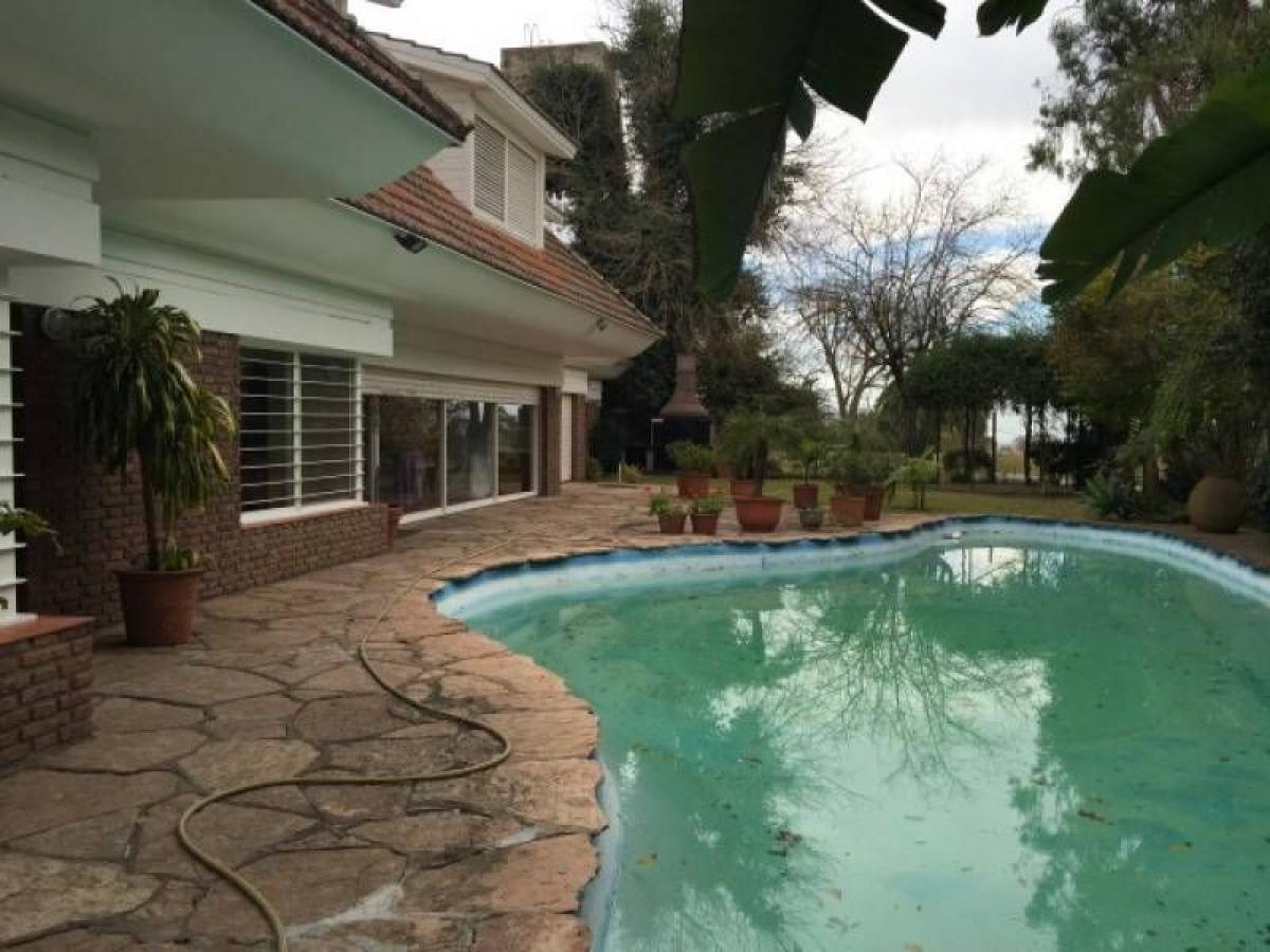 6 bedrooms House in San Isidro, Argentina No. 55800