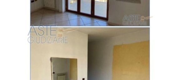 5-Zimmer Wohnung in San Giorgio a Cremano, Italy, Nr. 270041 9