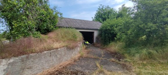 Casa de 3 dormitorios en Champillet, France No. 71914 40