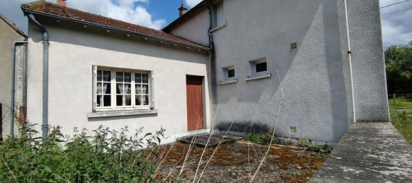 Casa de 3 dormitorios en Champillet, France No. 71914 3