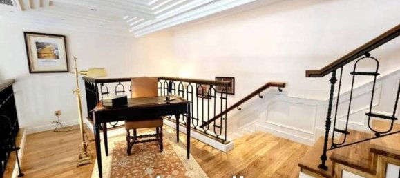 4 bedrooms Cafe / restaurant in Bangkok, Thailand No. 23880 6