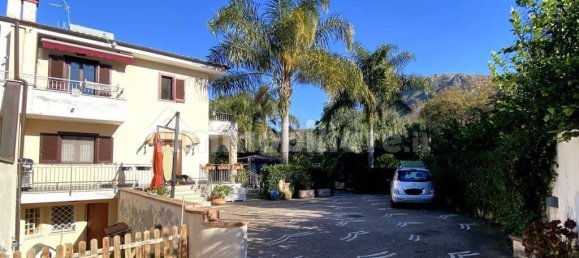 4 غرف نوم فيلا في Sperlonga, Italy رقم 47770 26