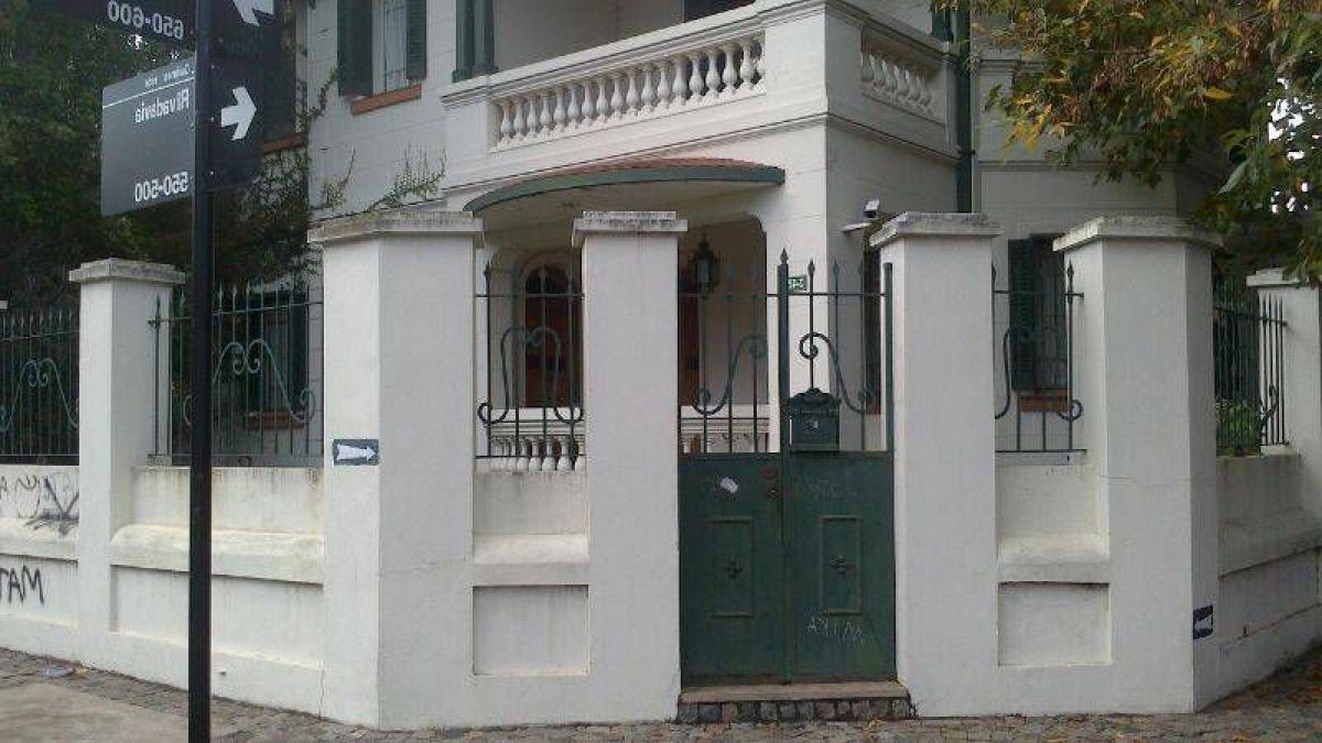 4 Schlafzimmer Haus in Quilmes, Argentina, Nr. 11532