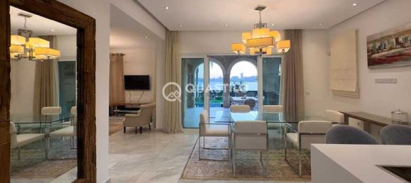 5 bedrooms Villa in Limassol, Cyprus No. 84217 9