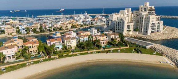 5 bedrooms Villa in Limassol, Cyprus No. 84217 2