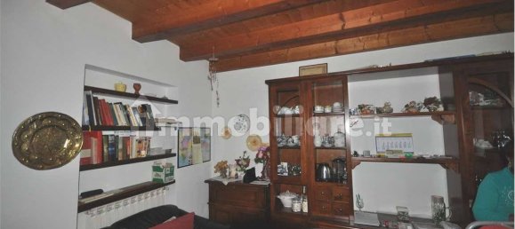 2 bedrooms House in Villadossola, Italy No. 130136 4