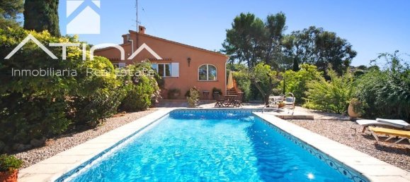 Casa de 4 dormitorios en Dénia, Spain No. 164080 2