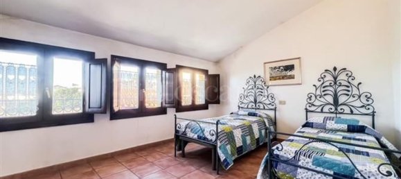 Casa de 6 dormitorios en Tula, Italy No. 362584 34