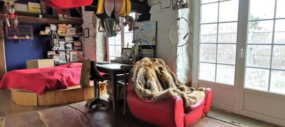 3 bedrooms House in Mayenne, France No. 357801 10