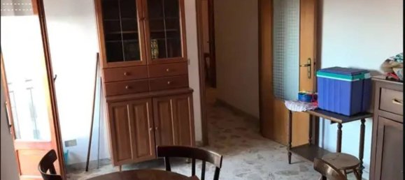 3-salle Appartement à Vico del Gargano, Italy No. 177409 3