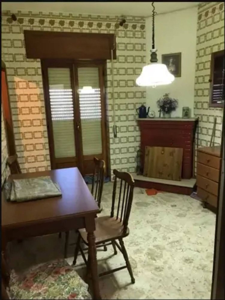 3-salle Appartement à Vico del Gargano, Italy No. 177409