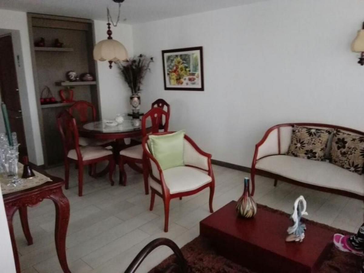 3 bedrooms House in Bogota, Colombia No. 14544