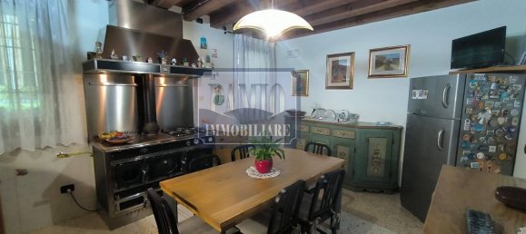 5 bedrooms House in Trevignano, Italy No. 328849 3