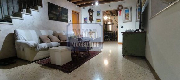 5 bedrooms House in Trevignano, Italy No. 328849 7