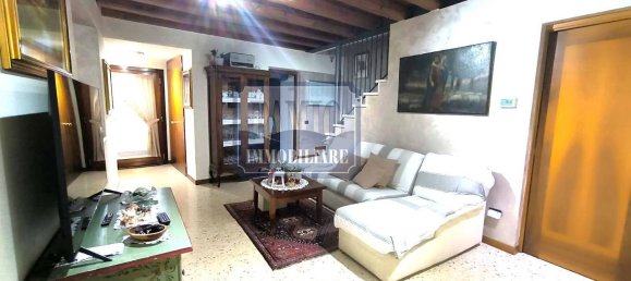 5 bedrooms House in Trevignano, Italy No. 328849 5