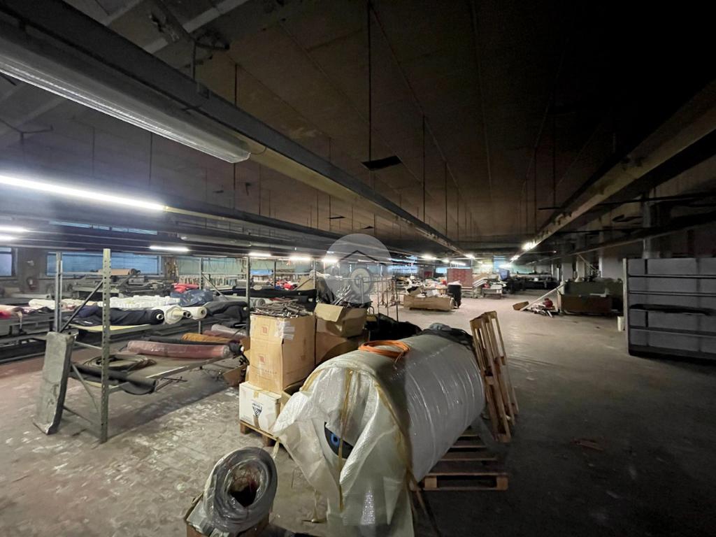 1 room Warehouse in Bariano, Italy No. 309947