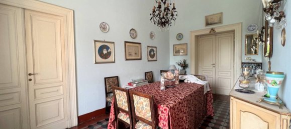 5 bedrooms Apartment in Rome, Italy No. 130904 17