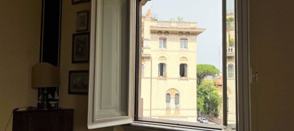 5 bedrooms Apartment in Rome, Italy No. 130904 27