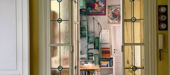 5 bedrooms Apartment in Rome, Italy No. 130904 15