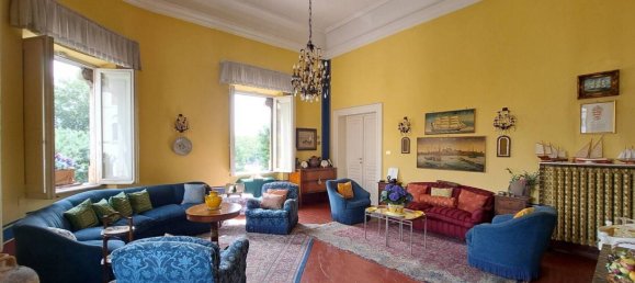 5 bedrooms Apartment in Rome, Italy No. 130904 10