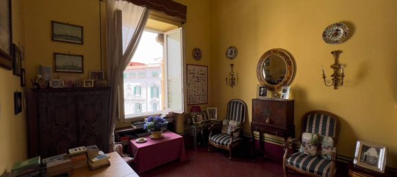5 bedrooms Apartment in Rome, Italy No. 130904 18