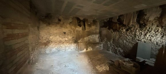 5 Schlafzimmer Haus in Montoro, Italy, Nr. 322545 22