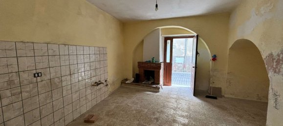 5 Schlafzimmer Haus in Montoro, Italy, Nr. 322545 23