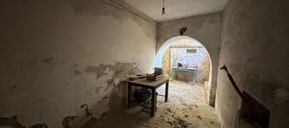 5 Schlafzimmer Haus in Montoro, Italy, Nr. 322545 26