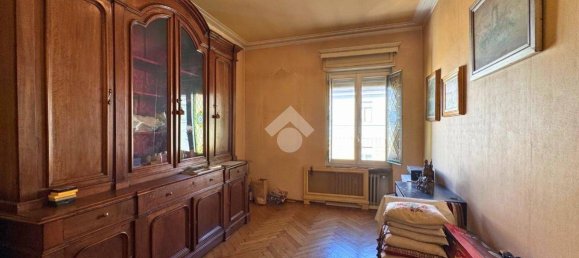 3 bedrooms Apartment in Turin, Italy No. 52391 4