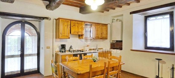  Castillos de 16 dormitorios en Tuoro sul Trasimeno, Italy No. 52725 15