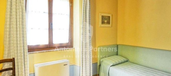  Castillos de 16 dormitorios en Tuoro sul Trasimeno, Italy No. 52725 25