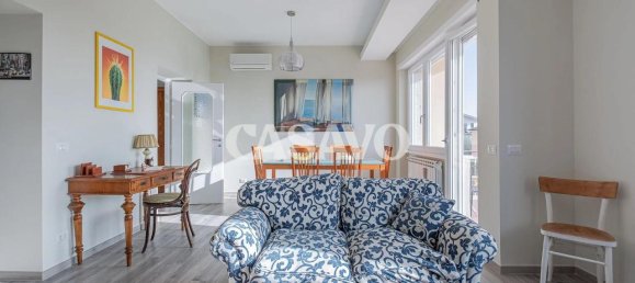 5 rooms Apartment in Rome, Italy No. 7546 7