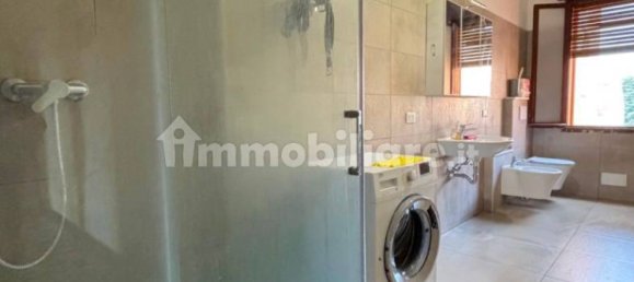 Квартира с 3 спальнями в Виньола, Италия № 164074 10