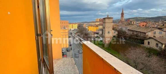 Квартира с 3 спальнями в Виньола, Италия № 164074 7