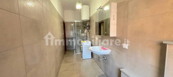 Квартира с 3 спальнями в Виньола, Италия № 164074 18