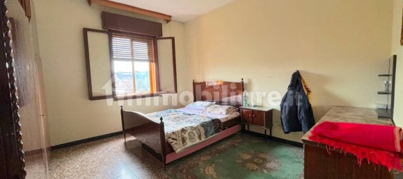 Квартира с 3 спальнями в Виньола, Италия № 164074 14