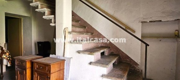 Дом с 4 спальнями в Кастельветере суль Калоре, Италия № 347716 19