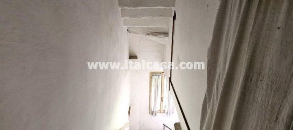 Дом с 4 спальнями в Кастельветере суль Калоре, Италия № 347716 18