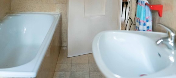 8 rooms House in Ripabottoni, Italy No. 255773 11